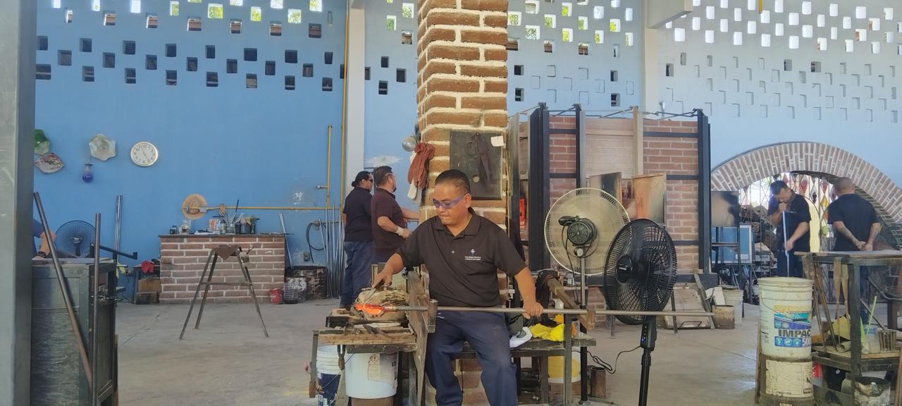 Sunny Desert Cabo 12